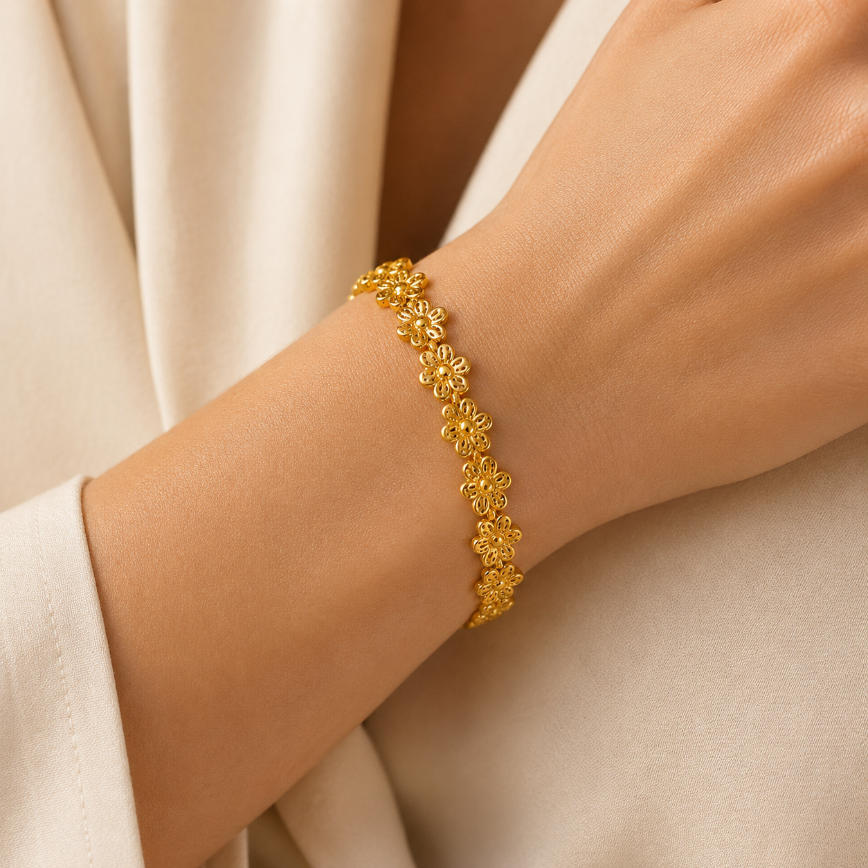 Bracelet Jonc Floral Doré - Acier Inoxydable